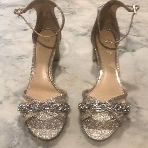 Bridesmaid shoe worn once